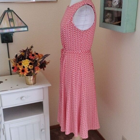 Superfoxx Soft Knit Dress - Picture 4 of 10